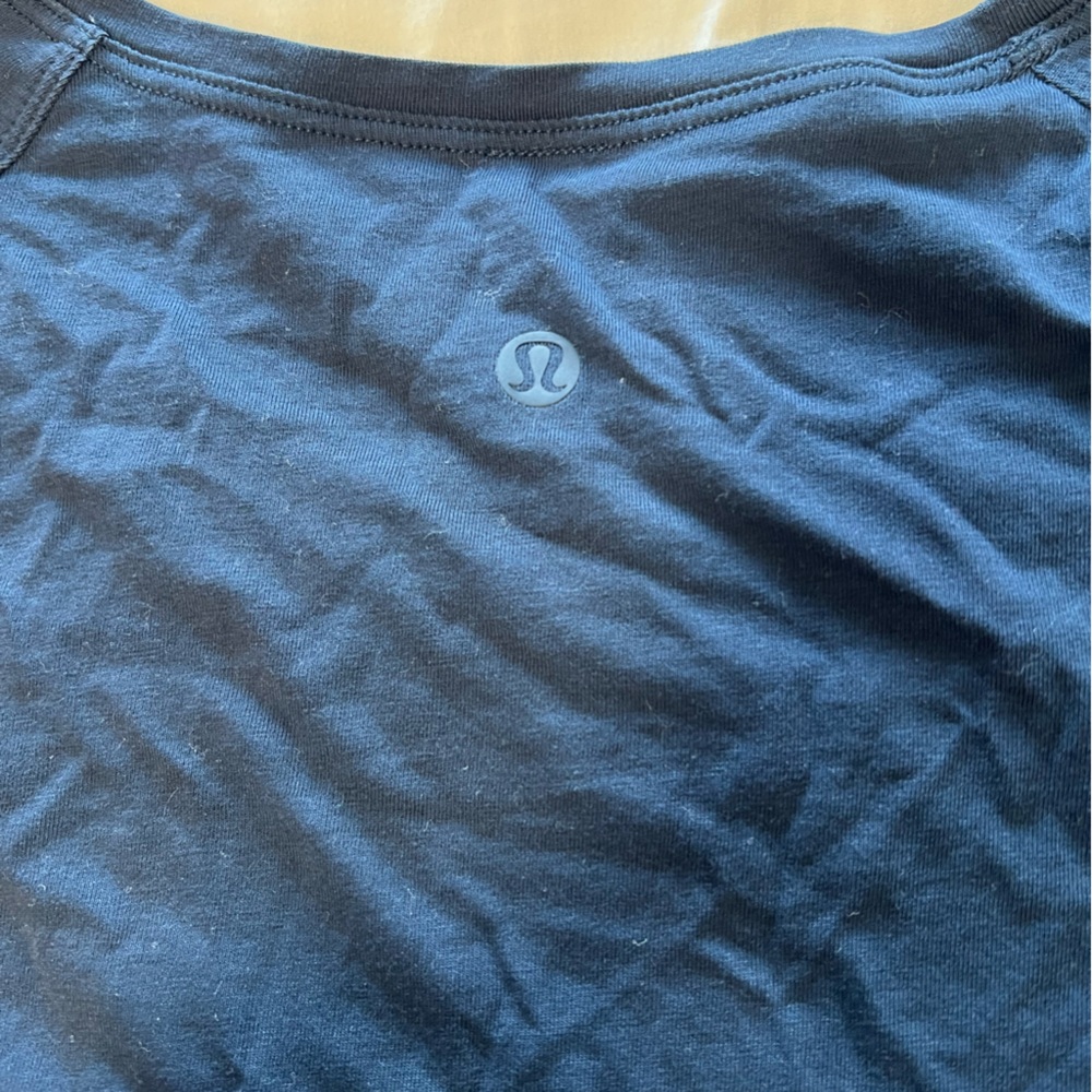 Lululemon Long Sleeve - Picture 3 of 3